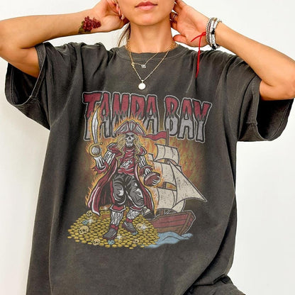 Tampa Bay Football Skull Vintage Shirt, Gift For Fan Football Game Day Unisex Shirt
