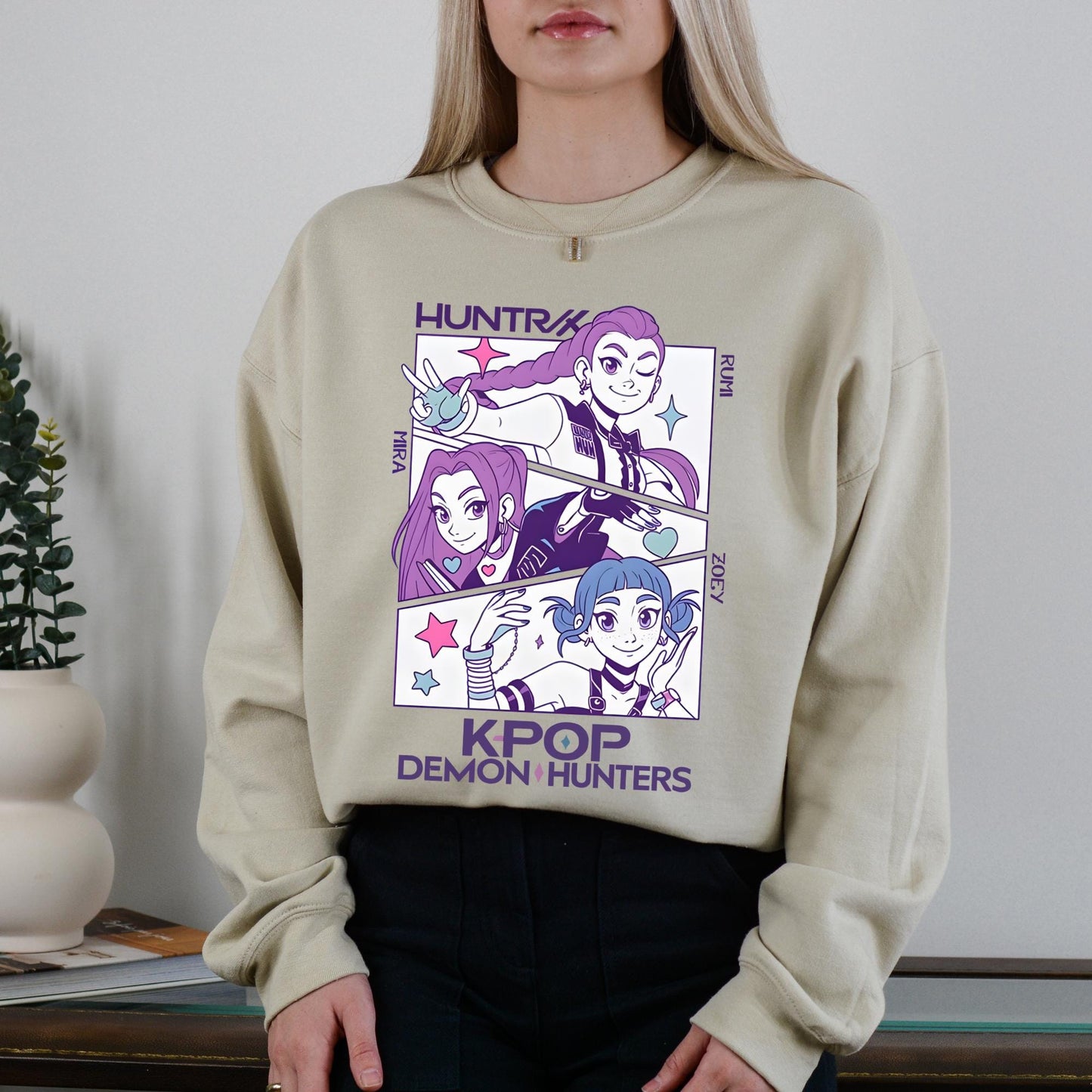 Huntrix Girls Shirt, Kpop Demon Hunters Sweatshirt, Vintage Huntrix Hoodie, Rumi Zoey Mira Graphic Shirt, Huntrix Band Crewneck Sweatshirt