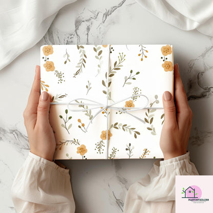 Rustic Leaf Wrapping Paper: Recycled Fiber, Botanical Autumn Style