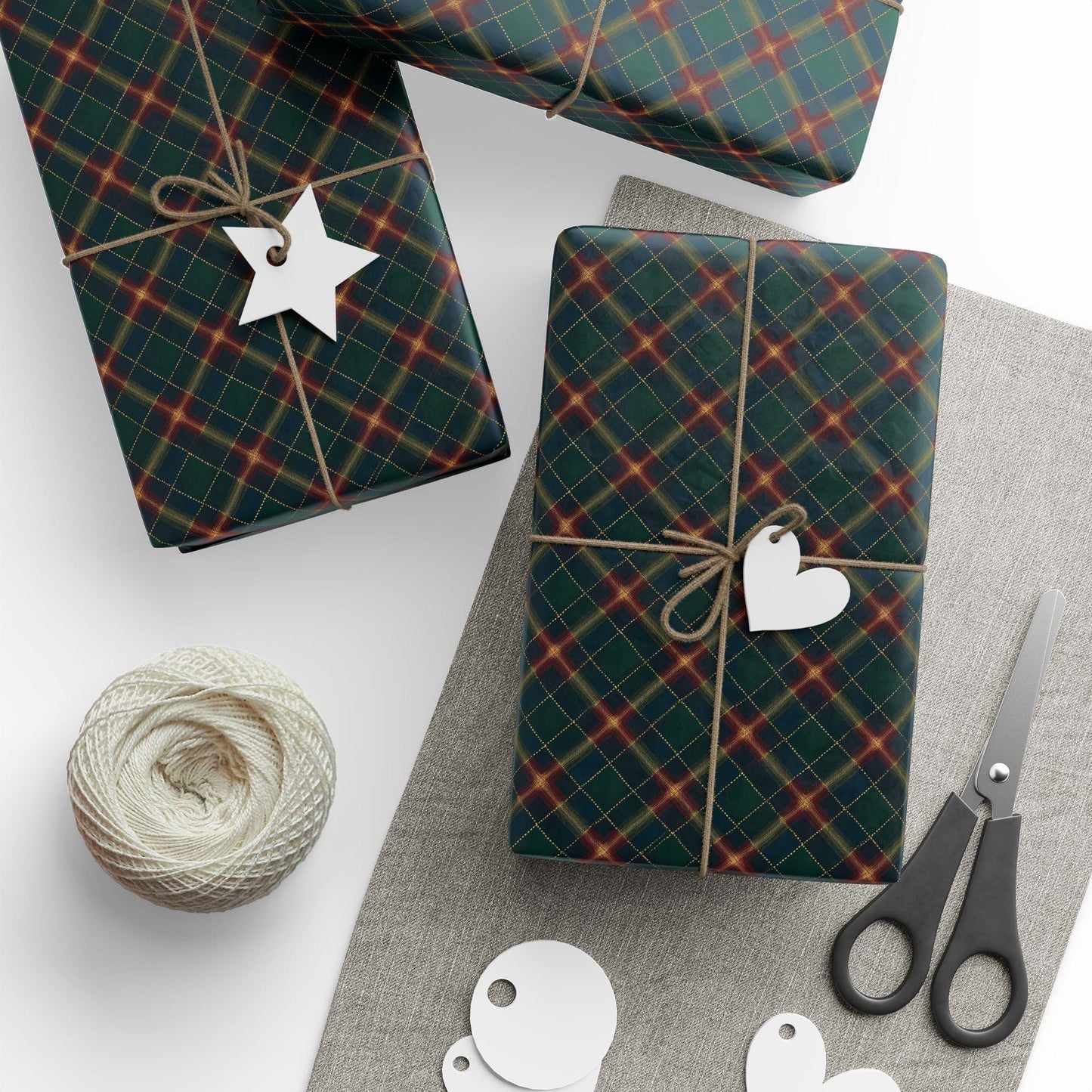 Vintage Tartan Christmas Wrapping Paper Green Tartan Wrapping Paper Roll for Christmas Holidays, Festive Gift Wrap, Xmas Present Paper