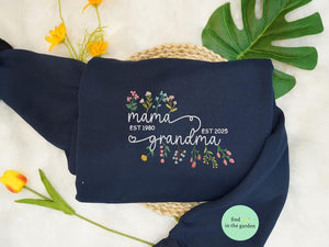 Custom Floral Mama Grandma Est 2025 Embroidered Sweatshirt, Custom Floral Mama Embroidered Sweater, Mother's Day gift for Mom and Grandma