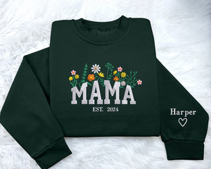 Embroidered Custom Mama Floral Sweatshirt, Personalized Kids Name on Sleeve with Initial Heart, Comfy Mama Crewneck Jumper, Mothers Day Gift