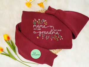 Custom Floral Mama Grandma Est 2025 Embroidered Sweatshirt, Custom Floral Mama Embroidered Sweater, Mother's Day gift for Mom and Grandma