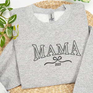 Custom Embroidered Birth Month Birth Flower Sweatshirt,Embroidered Birth Flower Crewneck,Birth Month Flower Hoodie,Custom Gift for Mama Mom