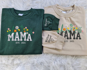 Embroidered Custom Mama Floral Sweatshirt, Personalized Kids Name on Sleeve with Initial Heart, Comfy Mama Crewneck Jumper, Mothers Day Gift