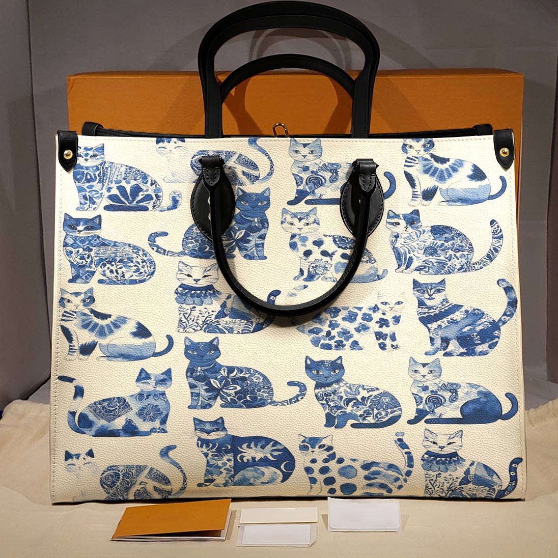 Leather Bag Cat Cerulean Catscape