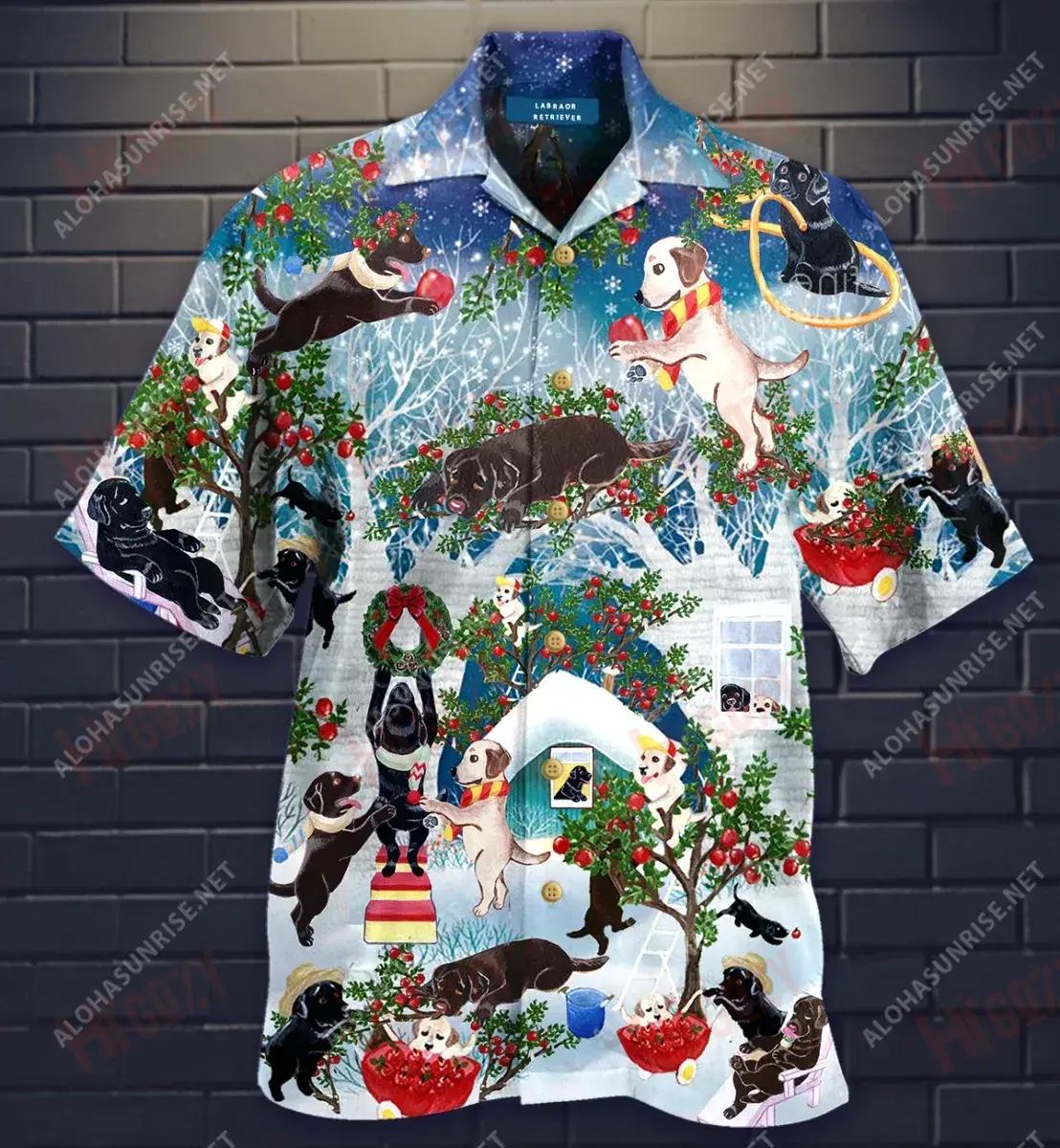 Labrador Retriever On Christmas Short Hawaiian Shirt Ocean Short Sleeve Best Hawaiian Shirts Hawaiian Shirts For Women, Hawaiian Shirt Gift, Christmas Gift