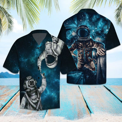 Everything's Falling Into Space With Astronaut Hawaiian Shirt,Hawaiian Shirt Gift, Christmas Gift