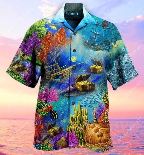 Amazing Aquarium Unisex Hawaiian Shirt, Hawaiian Shirt Christmas Gift