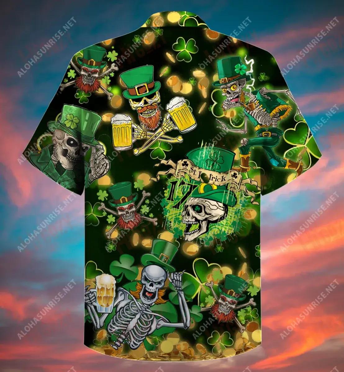 St. Patrick'S Day Skull Short Hawaiian Shirt Summer Hawaiian T Shirts Tactical Hawaiian Shirt Funny Hawaiian Shirts, Hawaiian Shirt Gift, Christmas Gift
