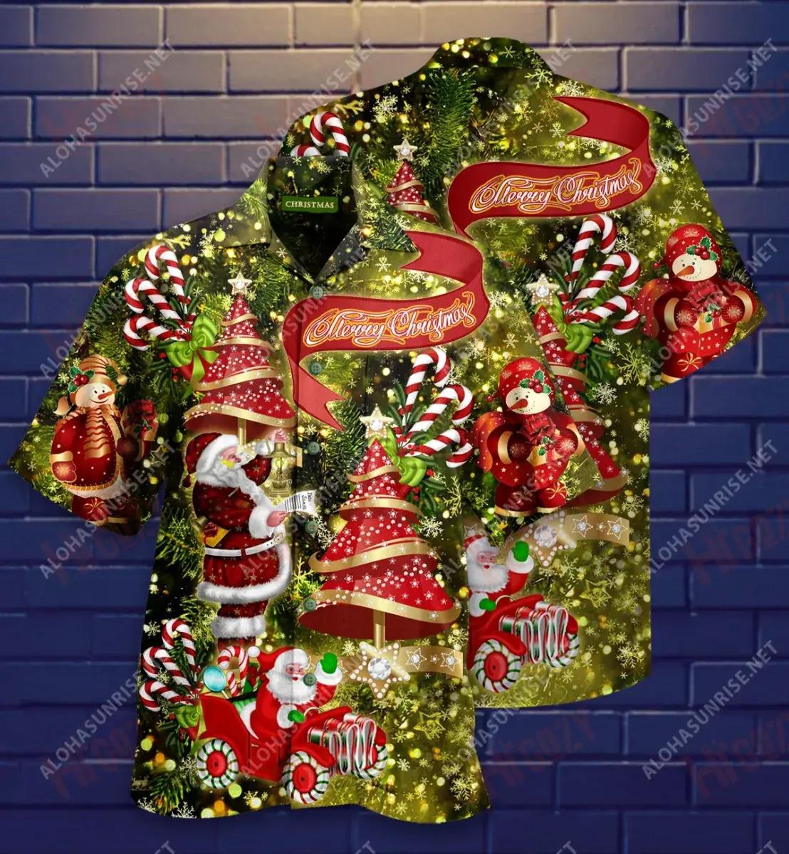 Believe In Magic Of Christmas Short Hawaiian Shirt Hobbies Short Sleeve Vintage Hawaiian Shirts Funny Hawaiian Shirts, Hawaiian Shirt Gift, Christmas Gift