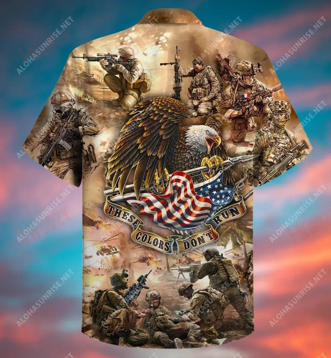 Veteran Eagle These Colors Don'T Run Short Short Sleeve Shirt Summer Hawaiian T Shirts Best Hawaiian Shirts Funny Hawaiian Shirts, Hawaiian Shirt Gift, Christmas Gift