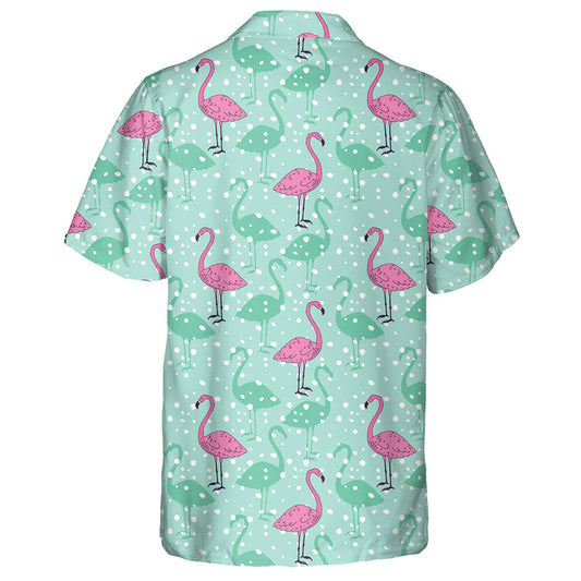 Rosa Flamingo mit grünem Schatten auf Mint Hintergrund Hawaiihemd, Hawaiihemd Geschenk, Weihnachtsgeschenk