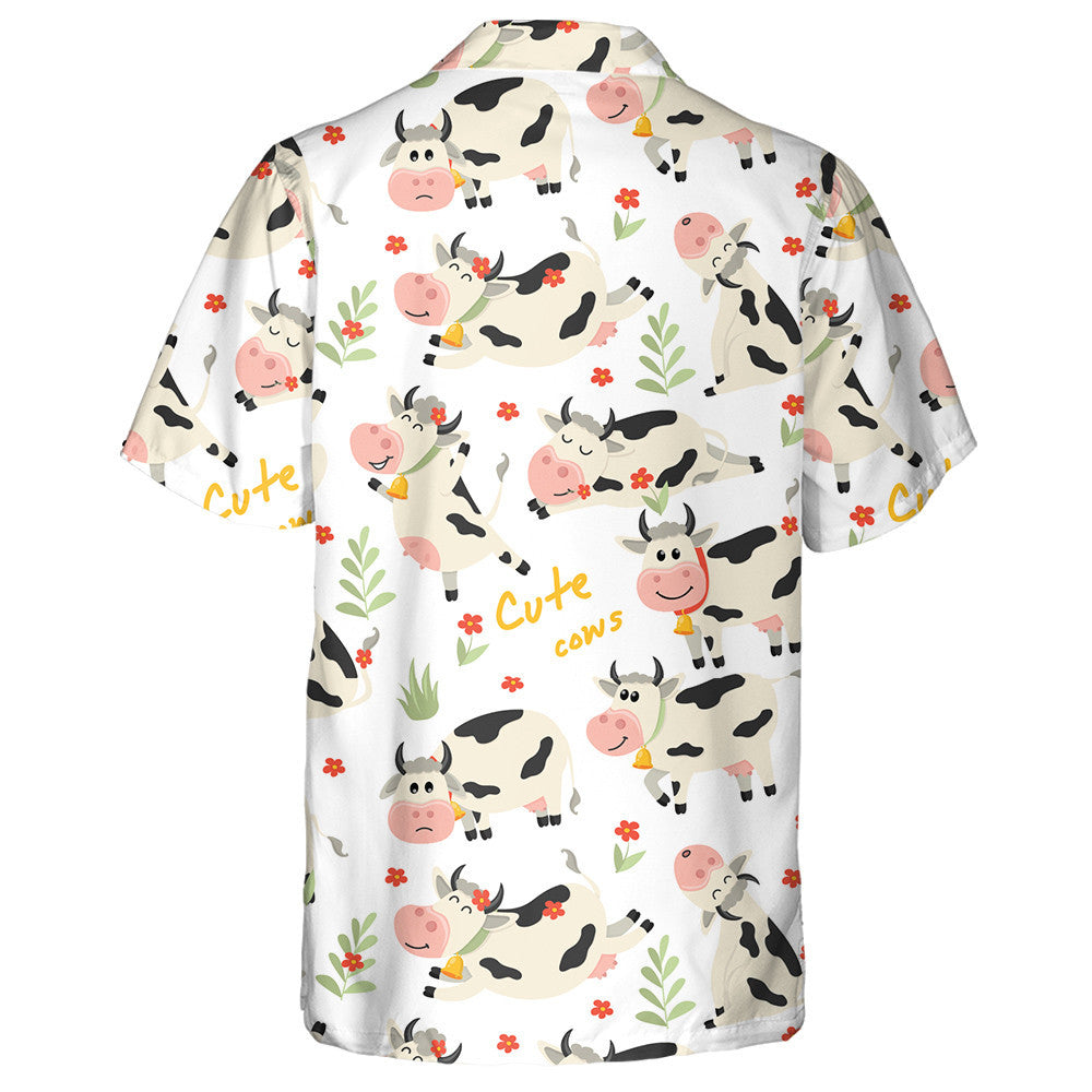 Running Cow To Farm And Eating Branch Leaves Hawaiian Shirt, Hawaiian Shirt Gift, Christmas Gift