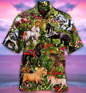 Awesome Horse Beautiful Christmas Background Hawaiian Shirt, Hawaiian For Gift