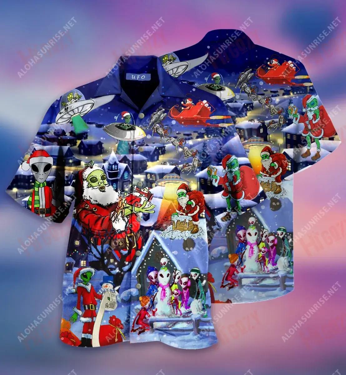 Merry Christmas Earthlings Aliens Short Hawaiian Shirt Vacation Aloha Shirt Custom Hawaiian Shirts Hawaiian Shirts For Women, Hawaiian Shirt Gift, Christmas Gift