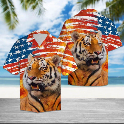 Awesome Portrait Of Tiger With Grunge Usa Flag Pattern Hawaiian Shirt, Hawaiian Shirt Gift, Christmas Gift