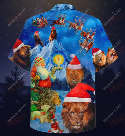 Lion On Christmas Short Hawaiian Shirt Summer Hawaiian T Shirts Tactical Hawaiian Shirt Crazy Shirts Hawaii, Hawaiian Shirt Gift, Christmas Gift