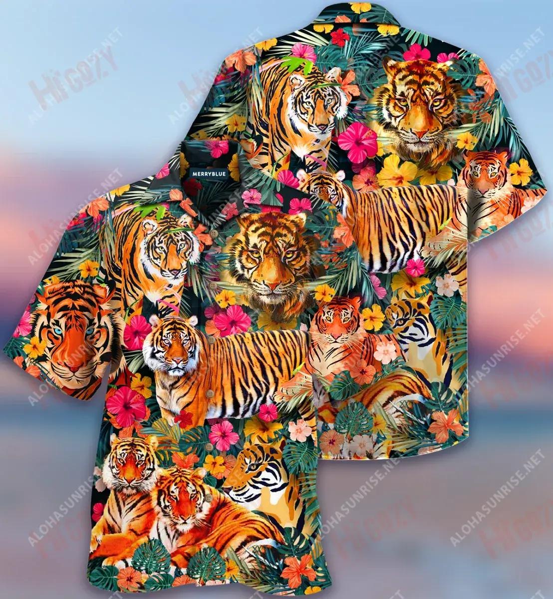 Be A Jungle Tiger Not A Zoo Tiger Unisex Hawaiian Shirt Vacation Short Sleeve Hawaiian Crazy Shirts Funny Hawaiian Shirts, Hawaiian Shirt Gift, Christmas Gift