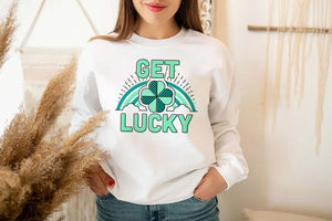 St Patricks Day Sweatshirt, Retro Mama St Patricks Day T-shirt, Lucky Mama Shirt, St Patricks Day Shirt Women