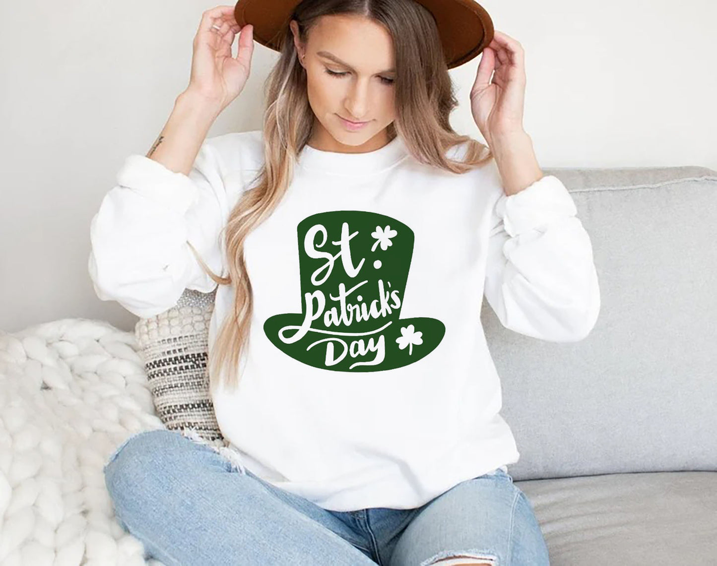 St Patricks day sweatshirt, Retro mama St Patricks day t-shirt,Lucky mama shirt, Leopard mama, St Patricks day shirt women, mama mug