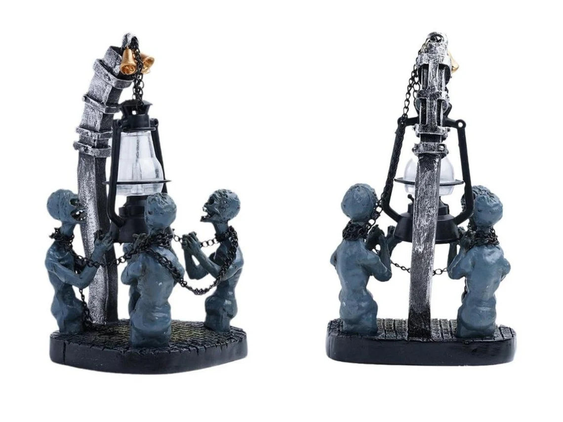 Novelty Bloodborne Lamp Halloween Party Supplies Four-Skull Statue Creative Shape Horror Zombie Chain Light Art Figurines