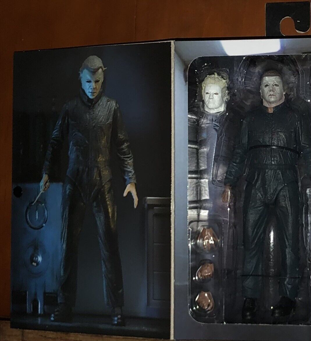 Halloween II ULTIMATE Michael Myers 7" inch Horror Action Figure