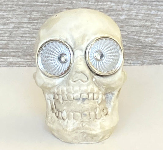 Cement Skull LED Solar Light Collectible Halloween Decorations