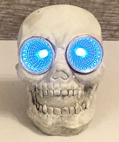 Cement Skull LED Solar Light Collectible Halloween Decorations